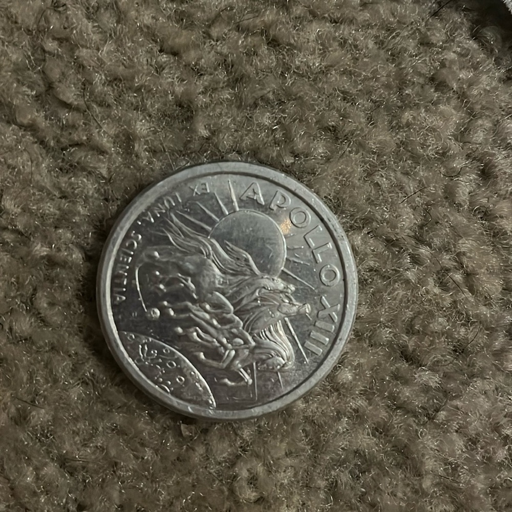 Apollo 13 coin